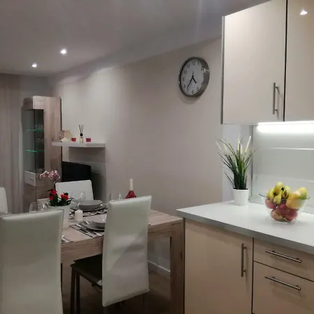 My Sea View شقة أذيخي